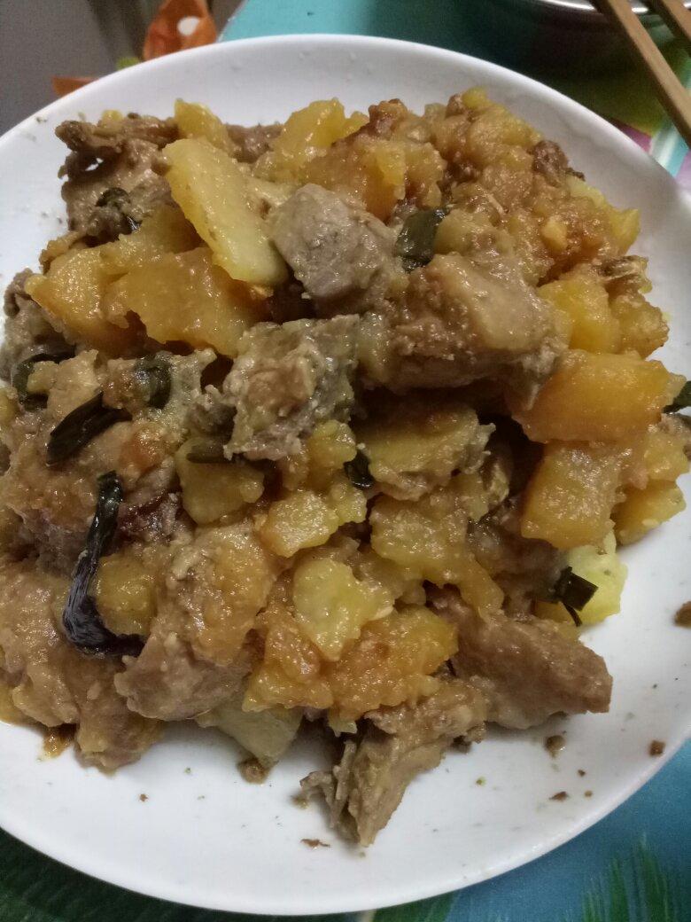 电饭煲焖排骨
