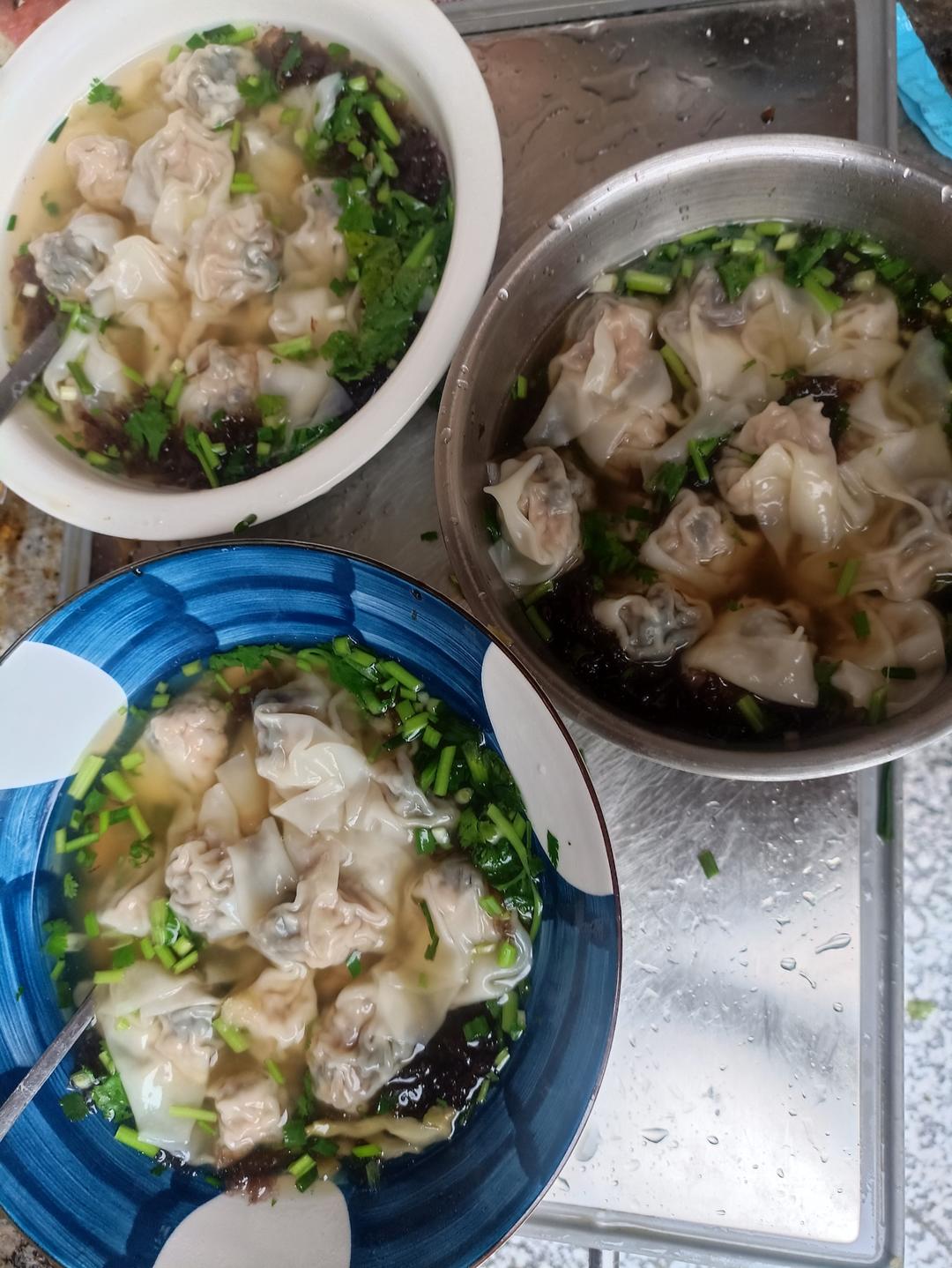 皮蛋馄饨