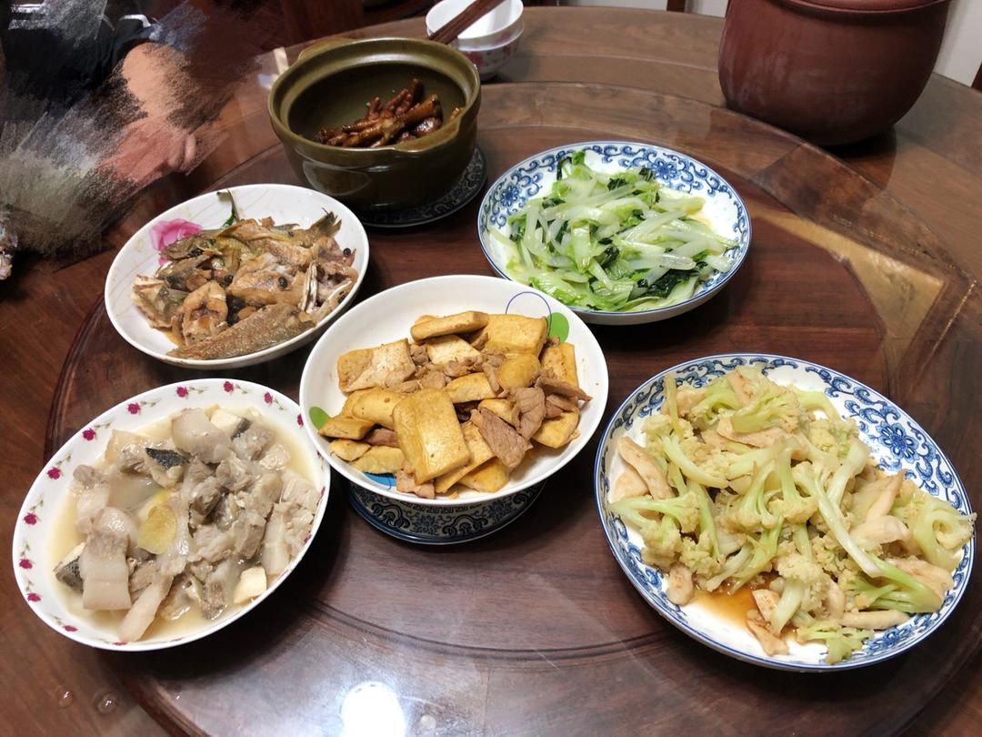 家常晚餐