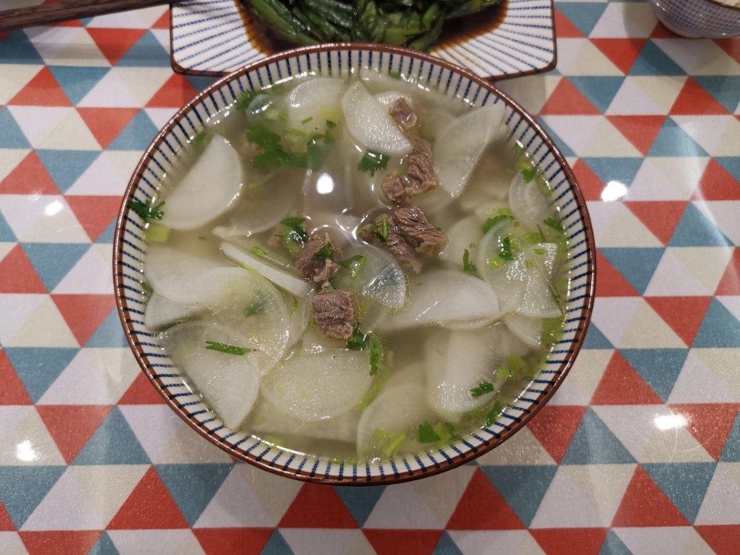 白萝卜牛腩汤（含清炖牛肉做法）