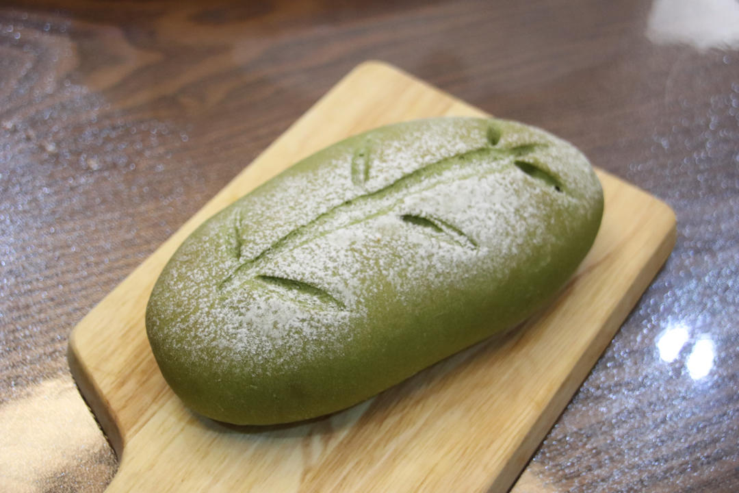 馅料超多超满足的抹茶麻薯软欧包