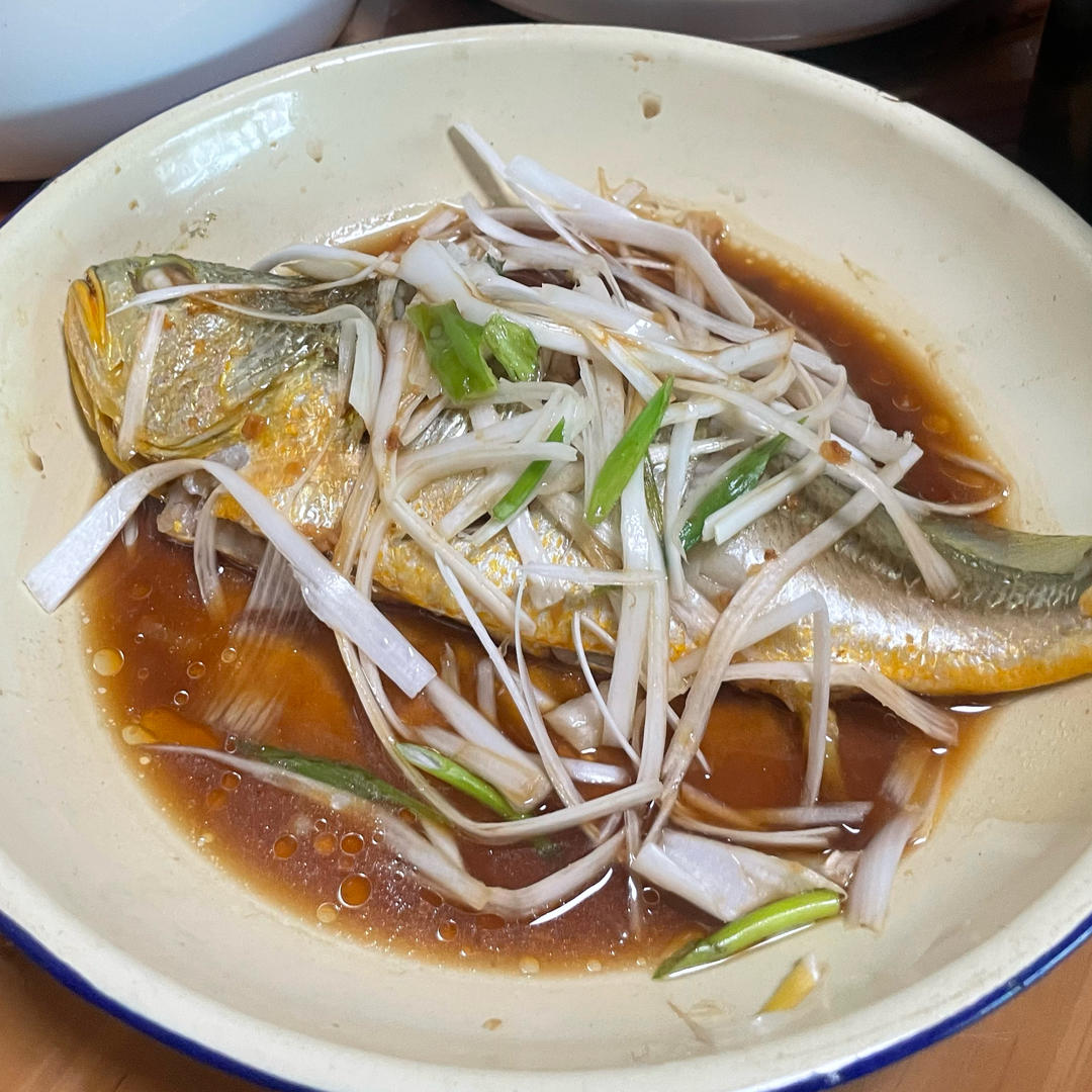 鲜香美味的清蒸大黄鱼！