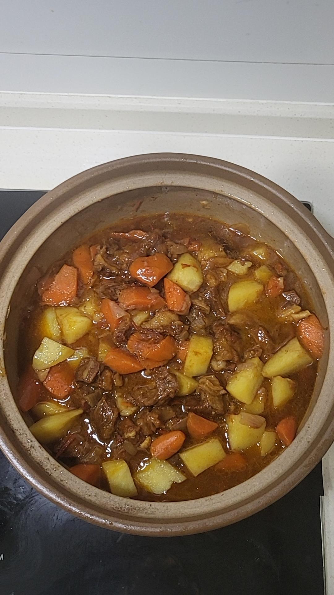 番茄土豆炖牛腩