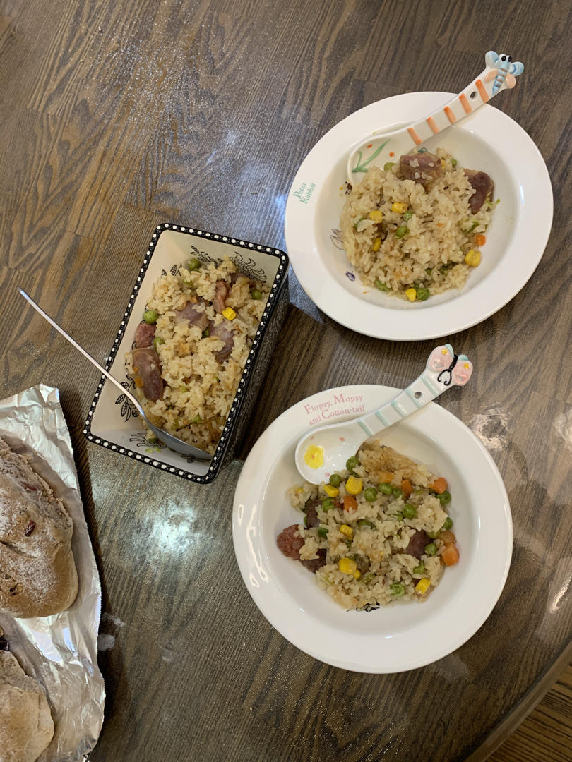 懒人必备～电饭煲腊肠焖饭