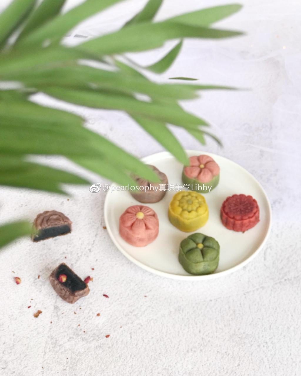 彩色桃山皮月饼