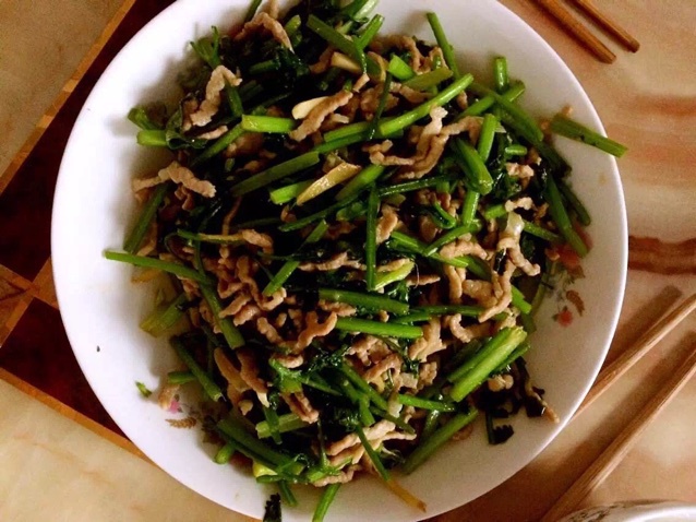 香菜炒肉丝