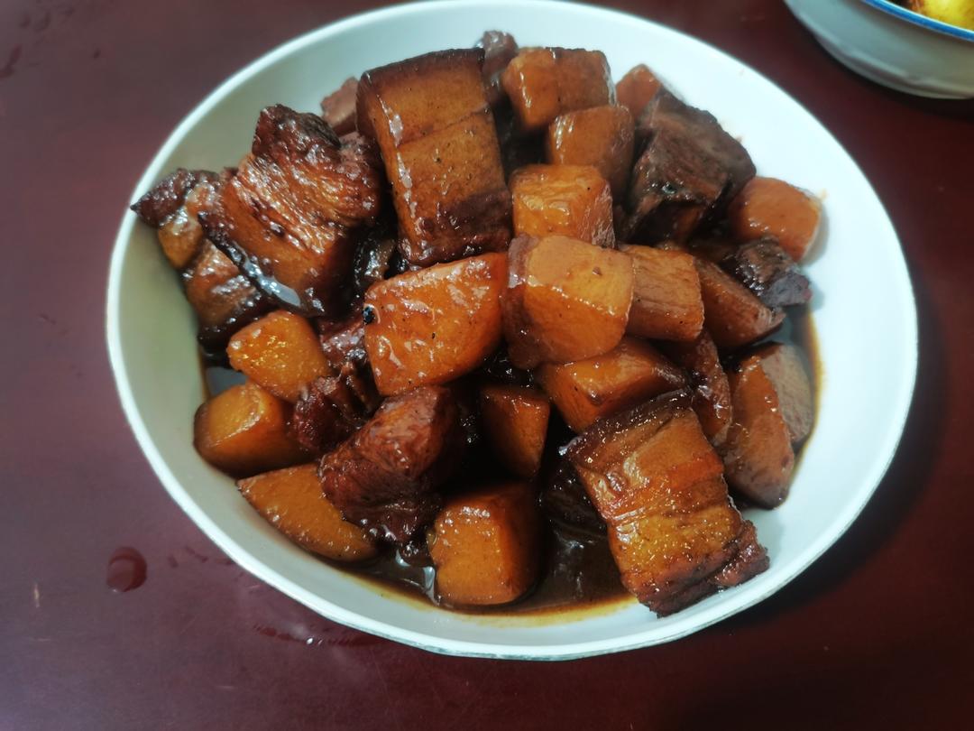堂妈小厨——小土豆红烧肉