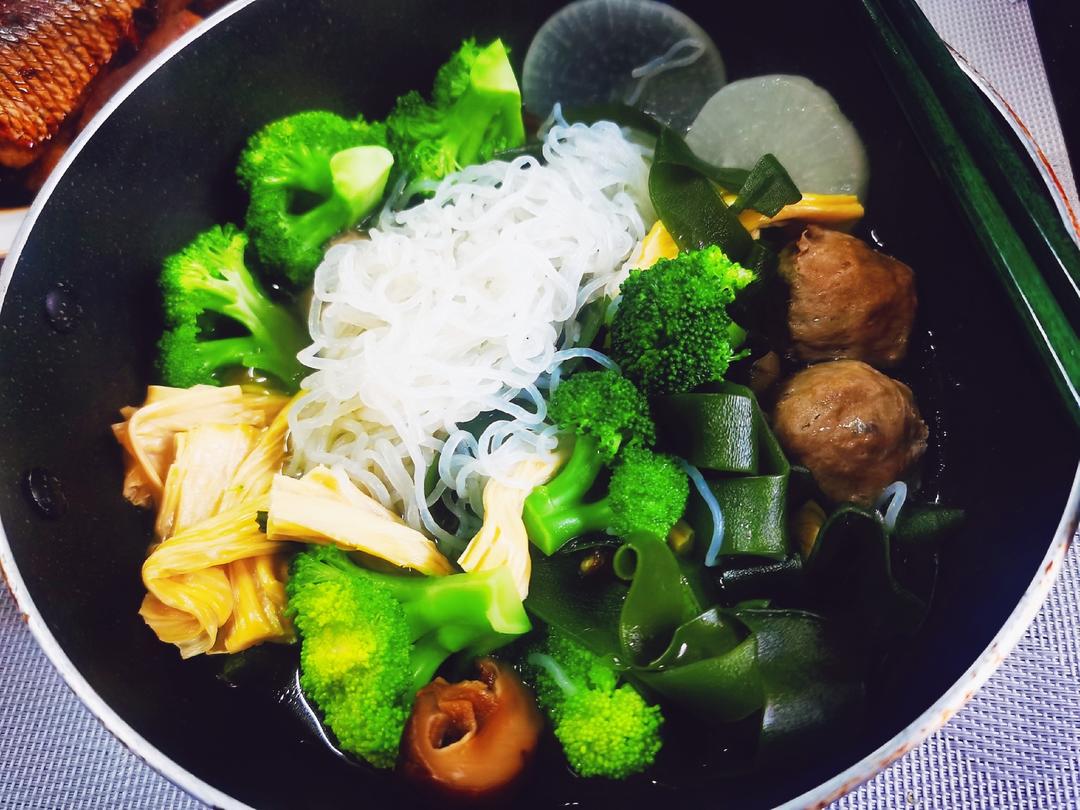 鲜美清甜的鲣鱼汁炖蔬菜 少油低卡的做法