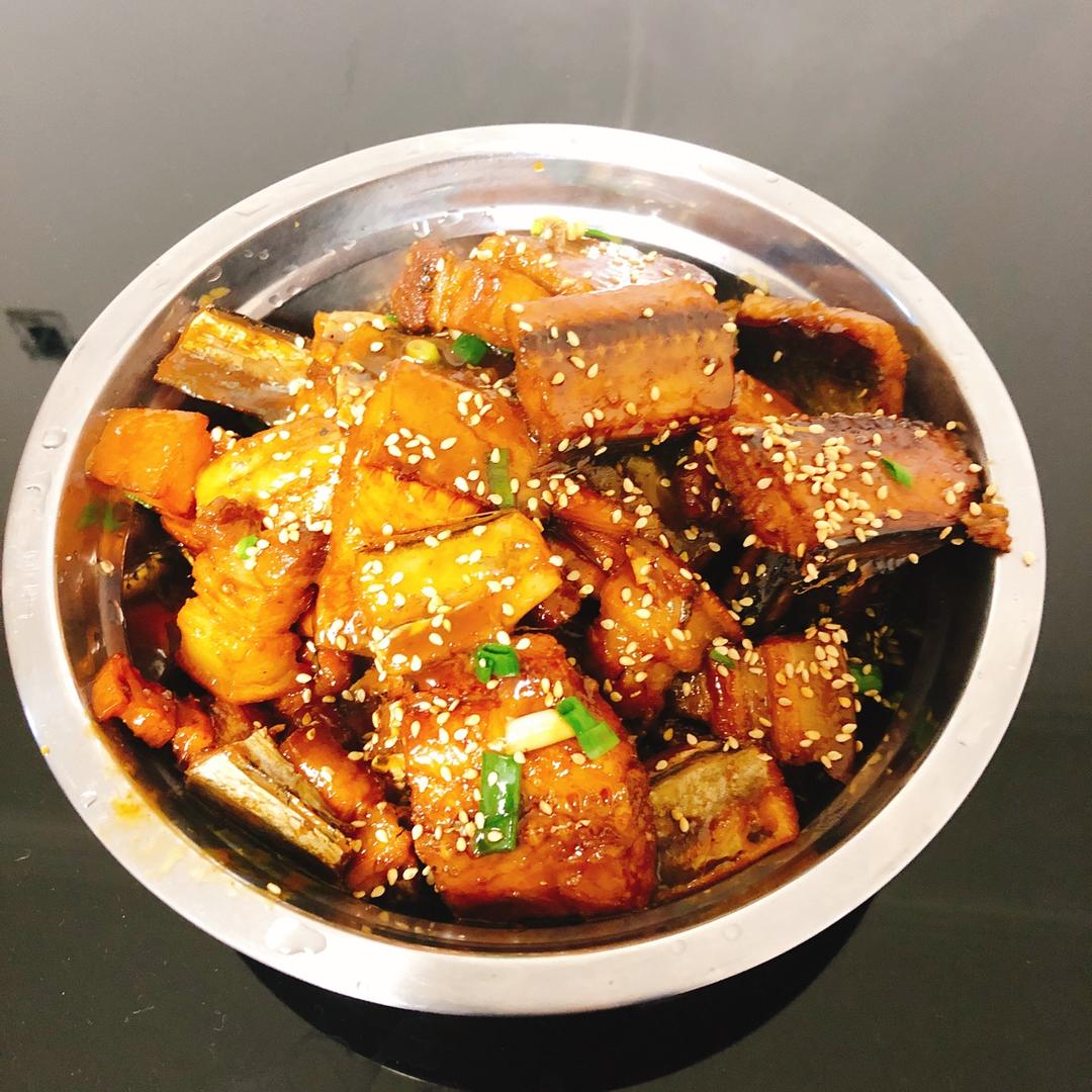 cat做的鳗鱼干烧肉