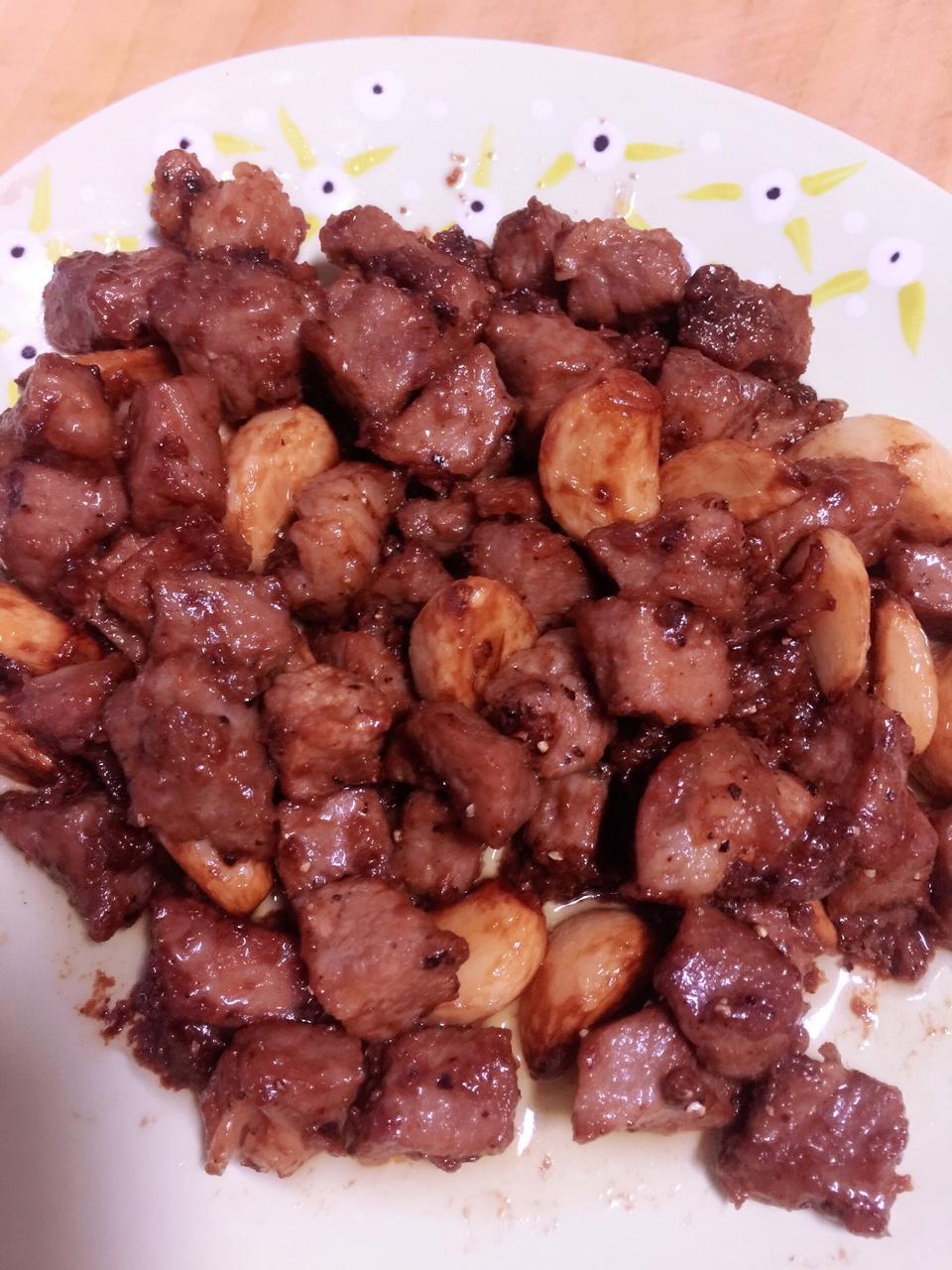 黑蒜子牛肉粒