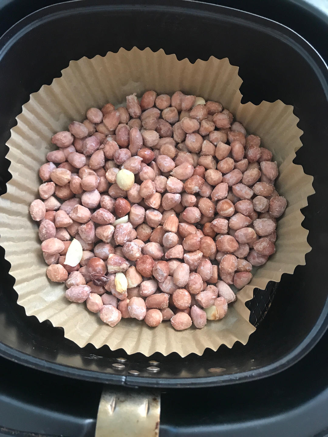 空气炸锅做盐焗花生米