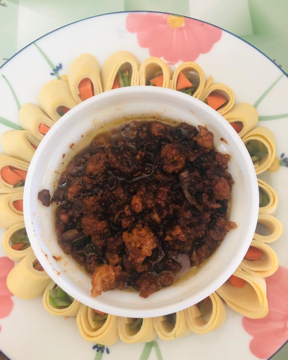 年夜饭&高颜值的【京酱肉丝千张蔬菜卷】