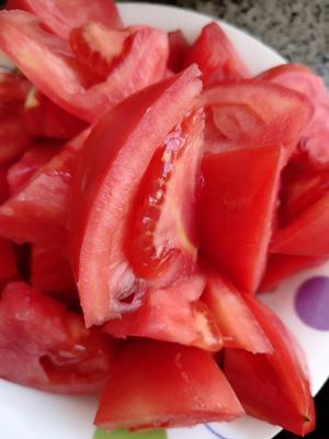 砂锅西红柿土豆牛腩汤的做法 步骤4