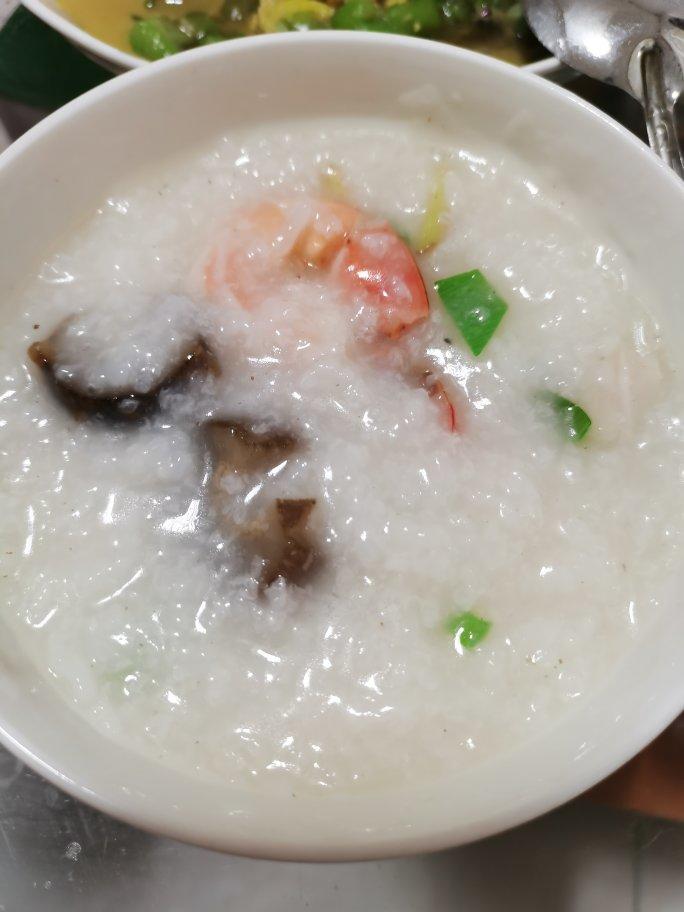 秘制鲜虾粥