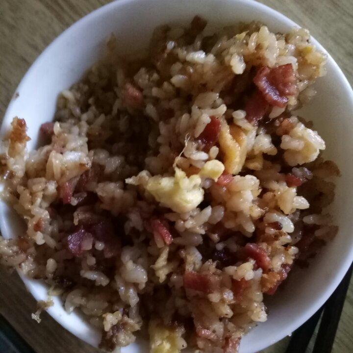 培根酱油炒饭