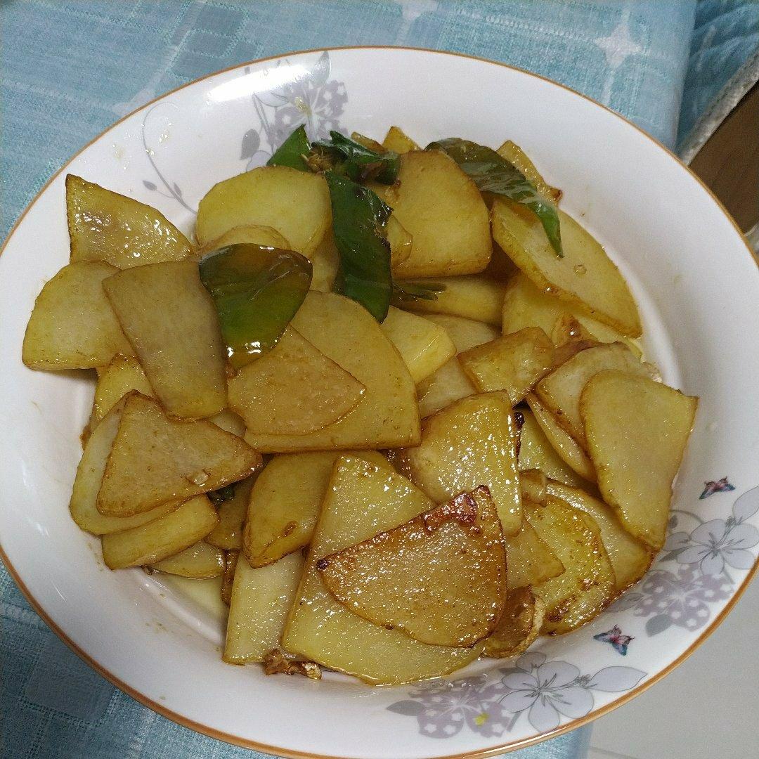 尖椒炒土豆片