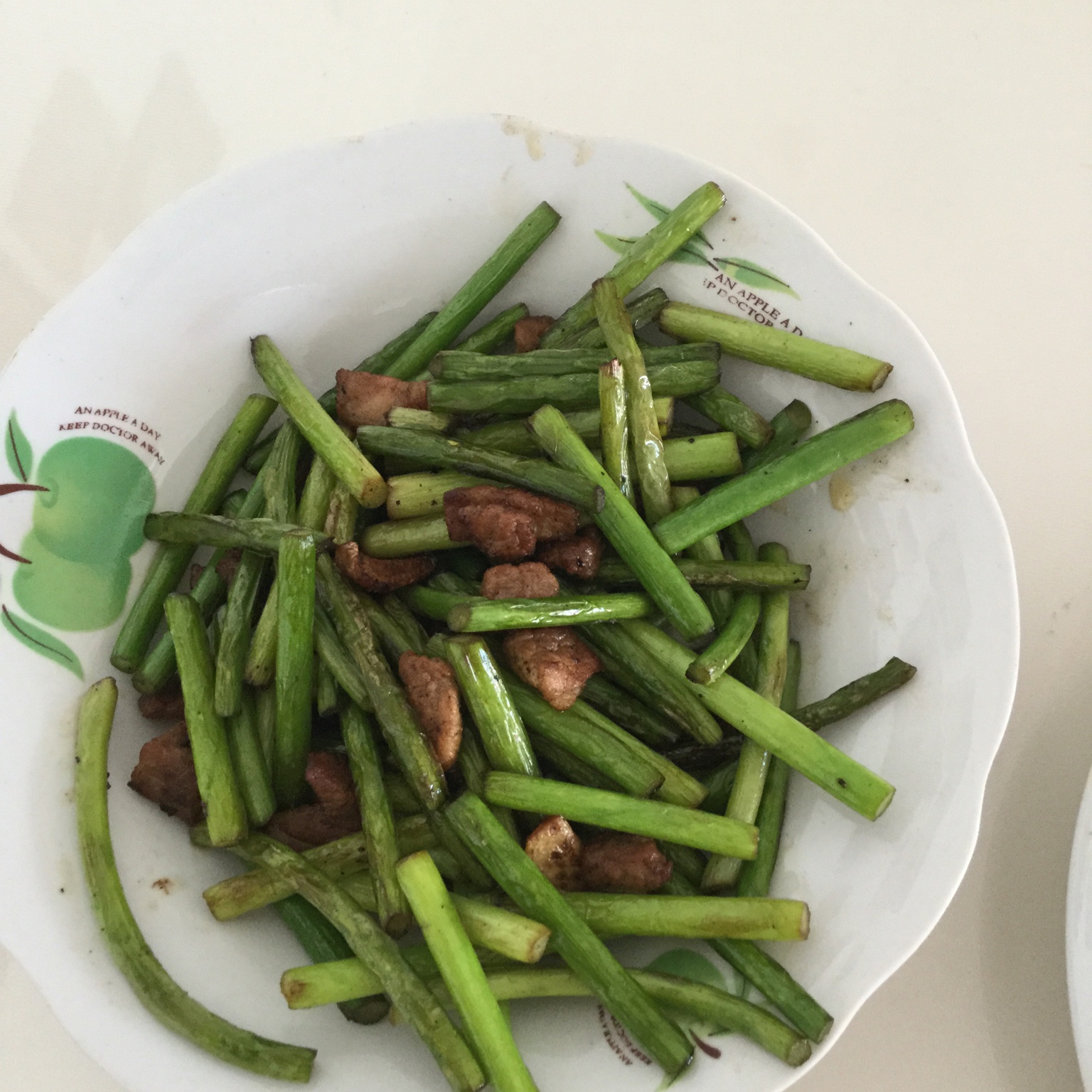 蒜台炒肉丝