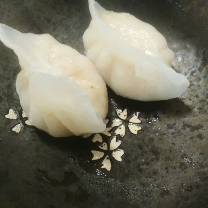 弯梳虾饺