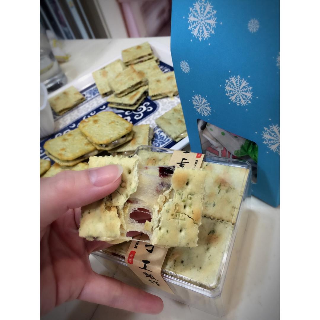 牛轧糖夹心苏打饼干