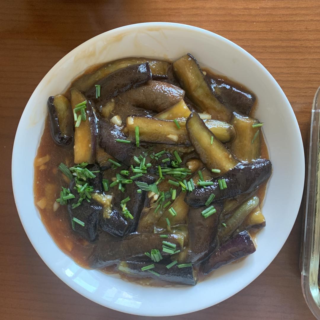 红烧茄子（教你炒茄子不变色的小妙招）