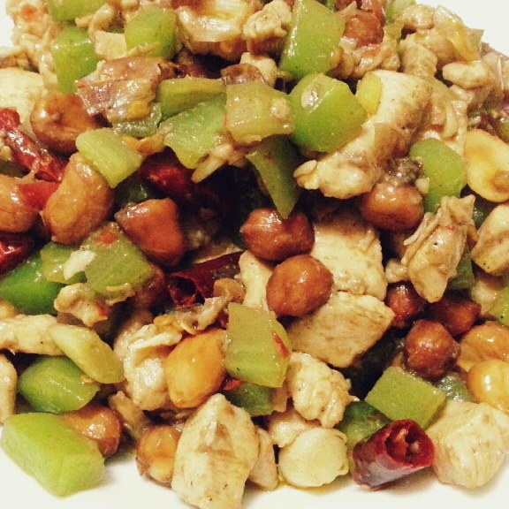 四川正宗宫保鸡丁