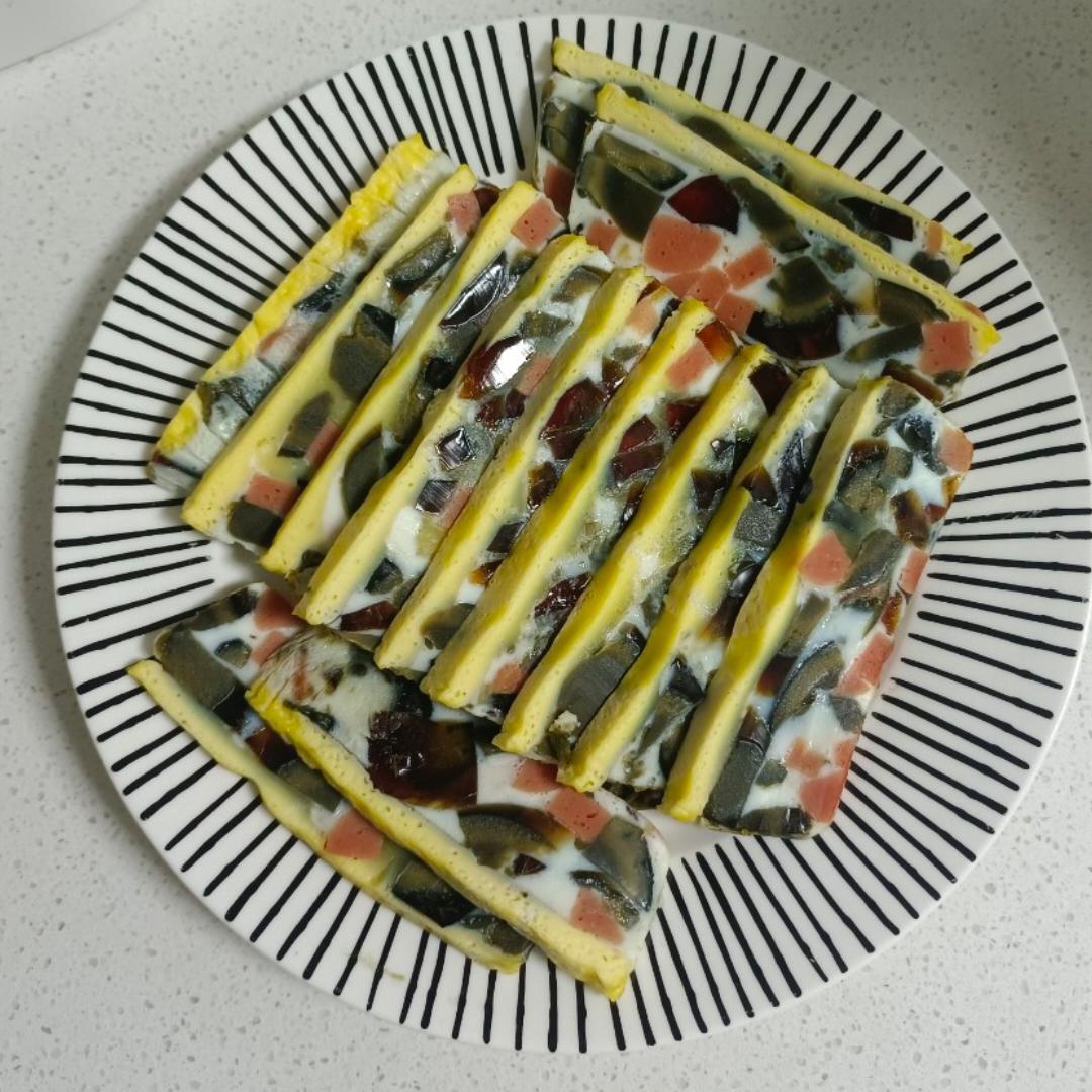 超简单的皮蛋火腿鸡蛋羹