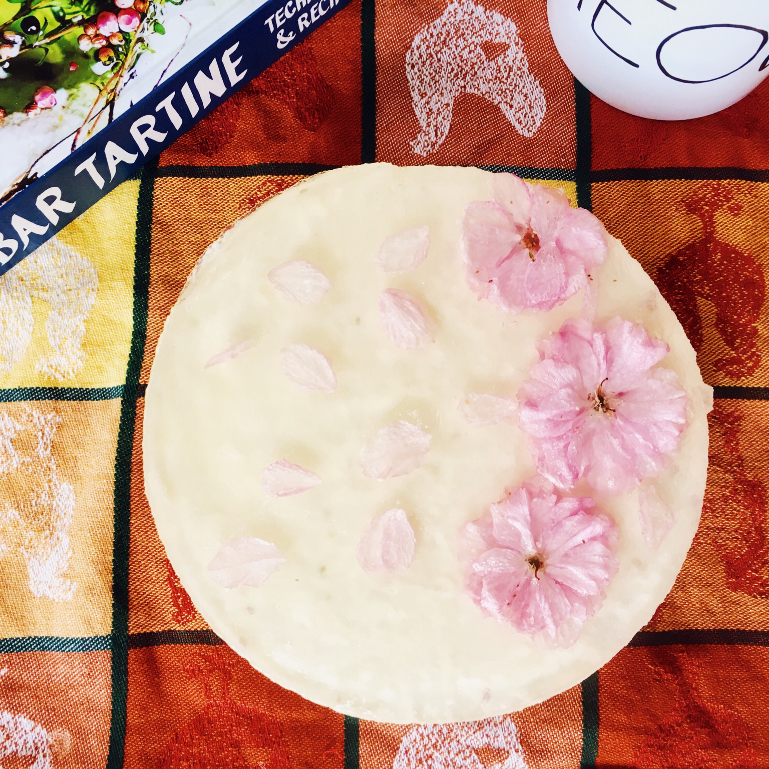 樱花渐变慕斯蛋糕（6寸）