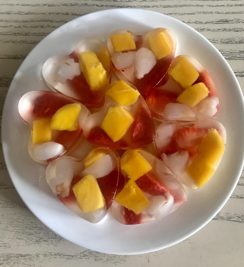 tracyl做的0失败,超简单水果果冻蛋糕!