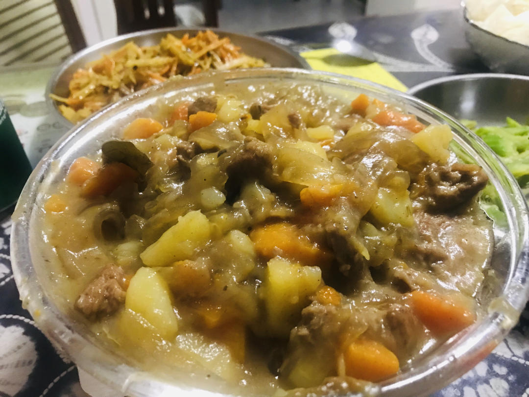 沙沙土豆胡萝卜炖牛肉