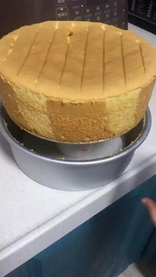 《Tinrry+》戚风蛋糕（6寸配方）（基础、超详细教程）