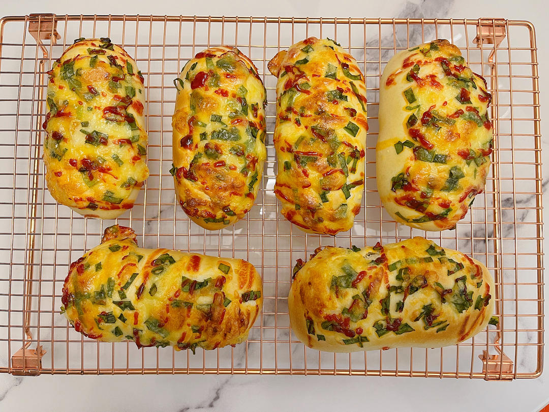 【香葱火腿肉松面包】又是超经典的一款包了！