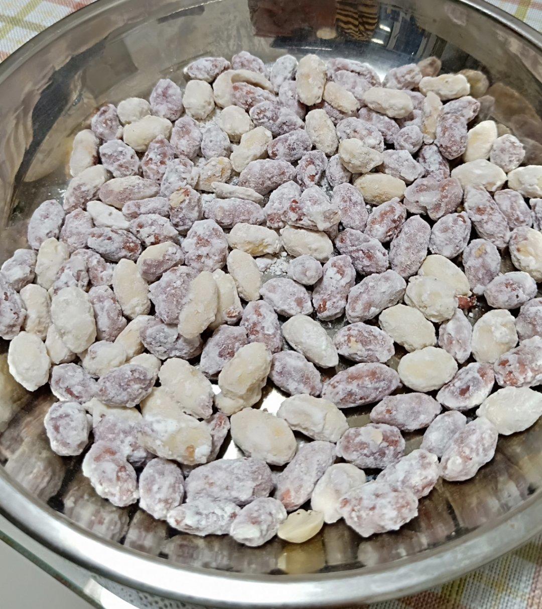 挂霜花生
