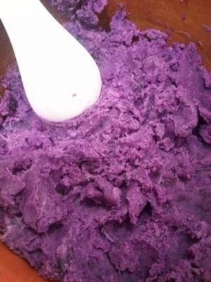 紫薯水晶粽〔绝望之兔〕的做法 步骤1