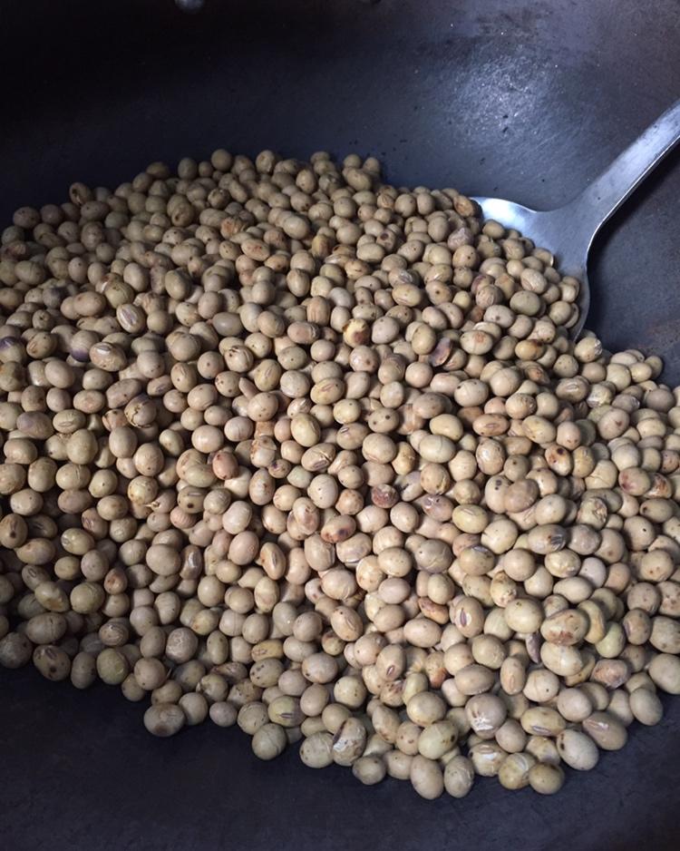 为了健康下厨房做的干炒黄豆