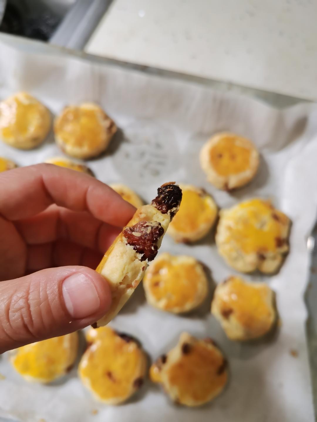 超级松软完美裂纹的司康-English scones