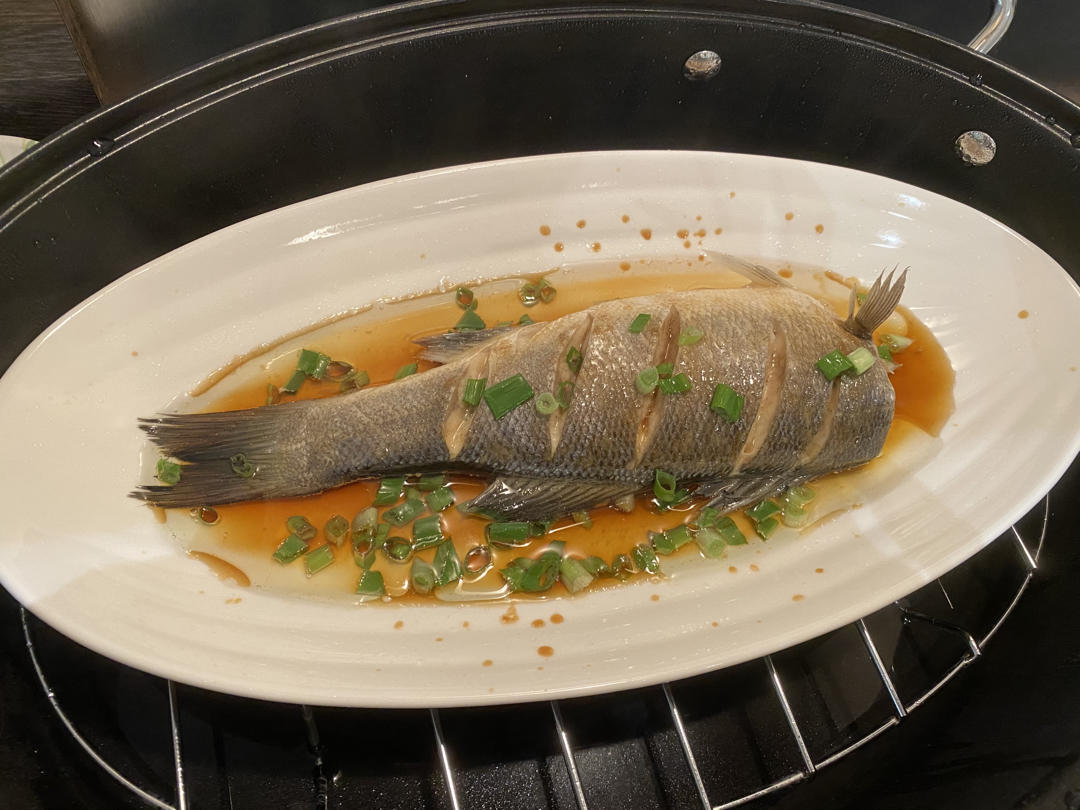 清蒸鲈鱼