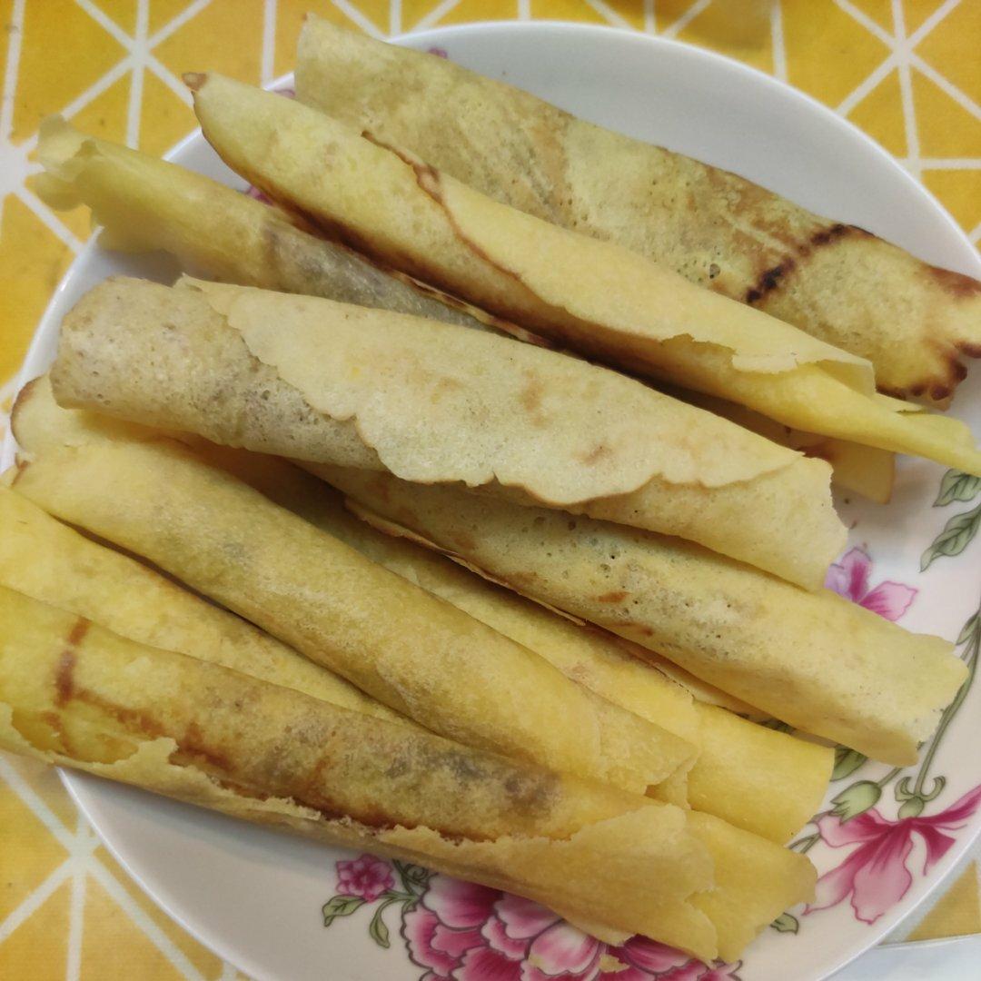 鸡蛋卷，平底锅就能做，酥到掉渣