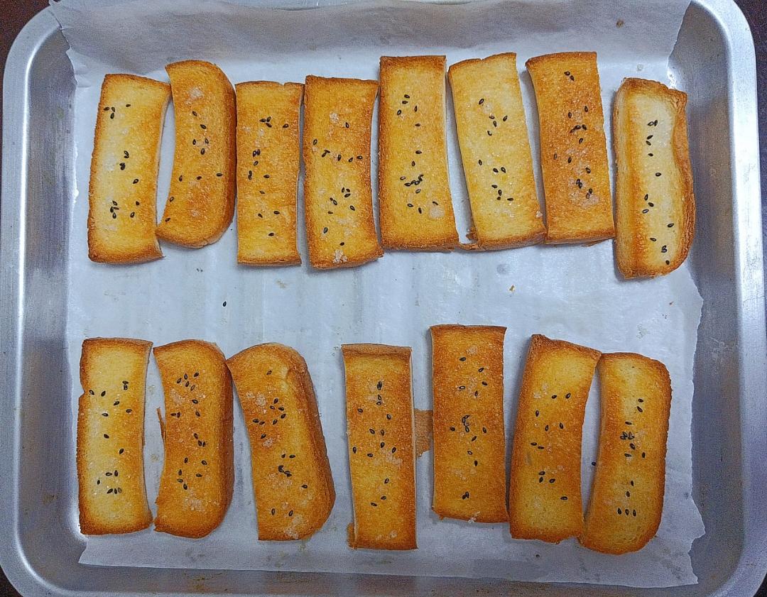黄金烤吐司🍞条｜太香了