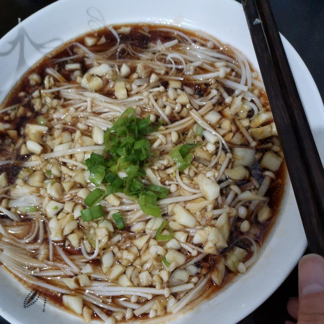 蒜蓉蒸金针菇
