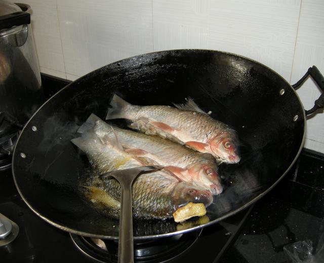 酿鲮鱼的做法