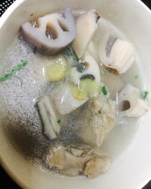 排骨莲藕汤