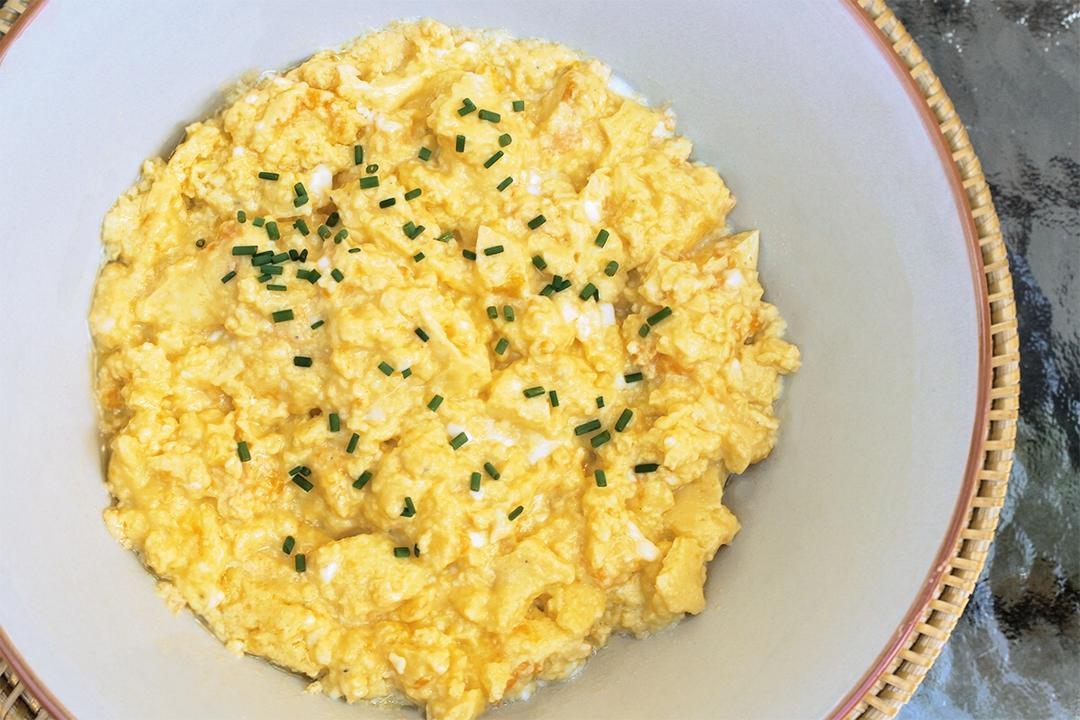 颠覆味觉体验的低温慢煮炒蛋 Sous Vide Scrambled Egg的做法