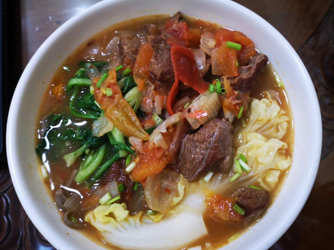 番茄牛腩煲