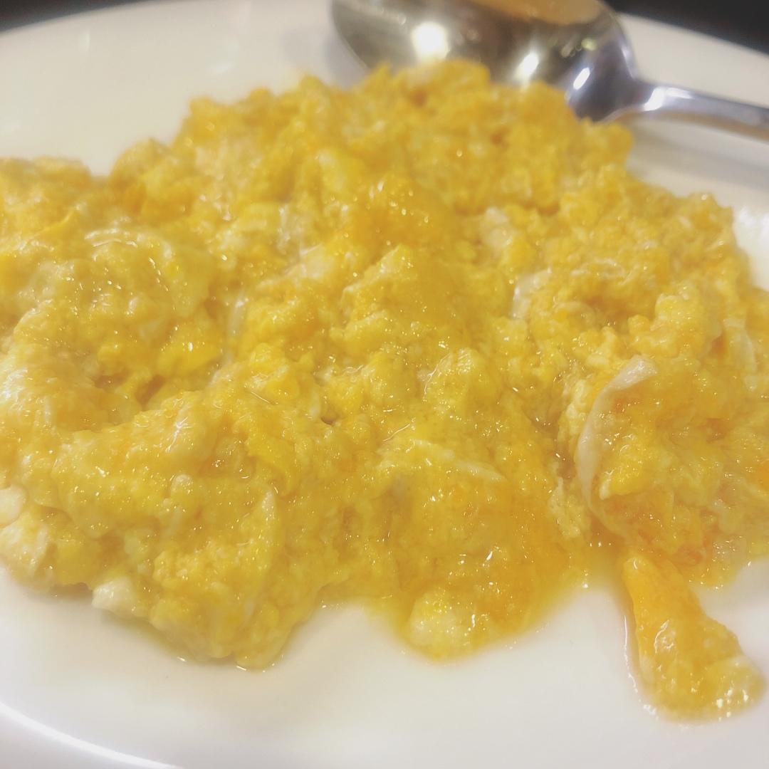 赛螃蟹/蟹黄蛋 (鸭蛋消耗好办法)