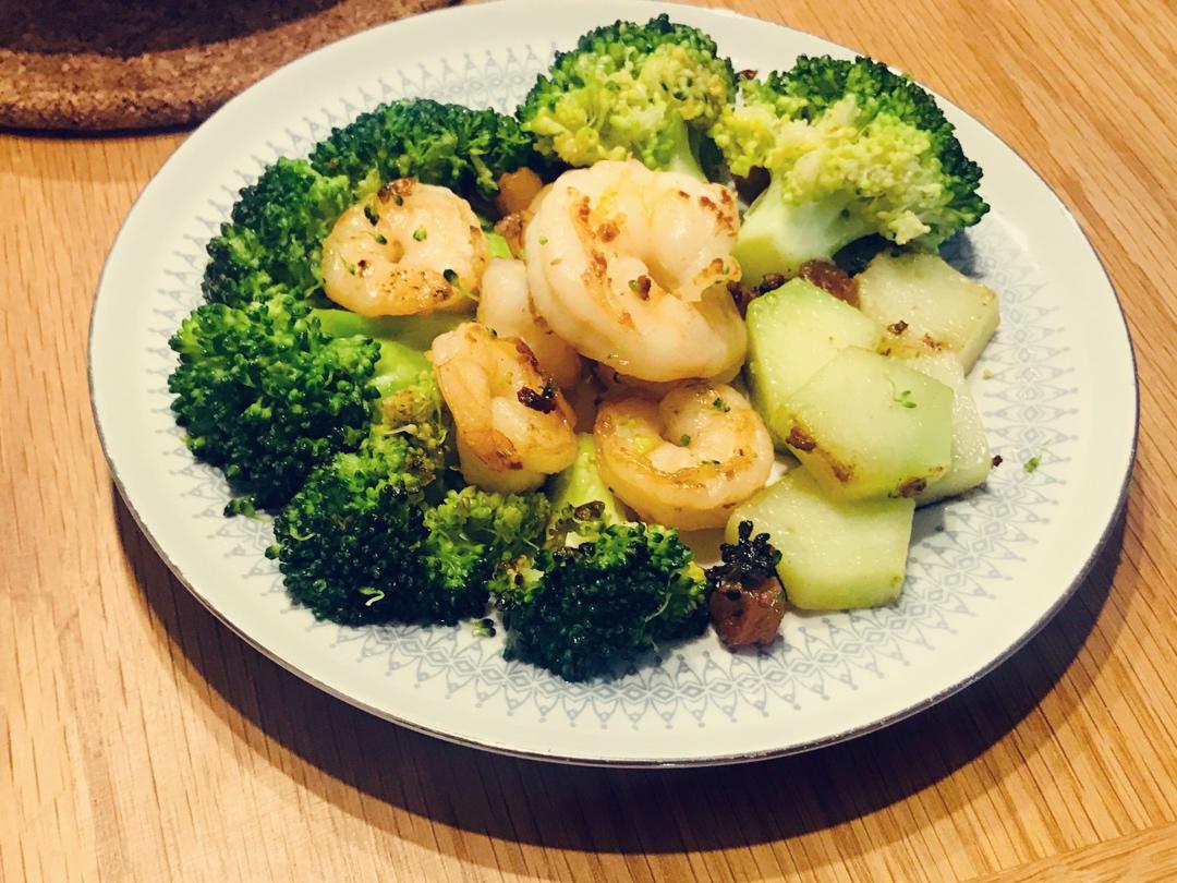 西兰花炒虾仁