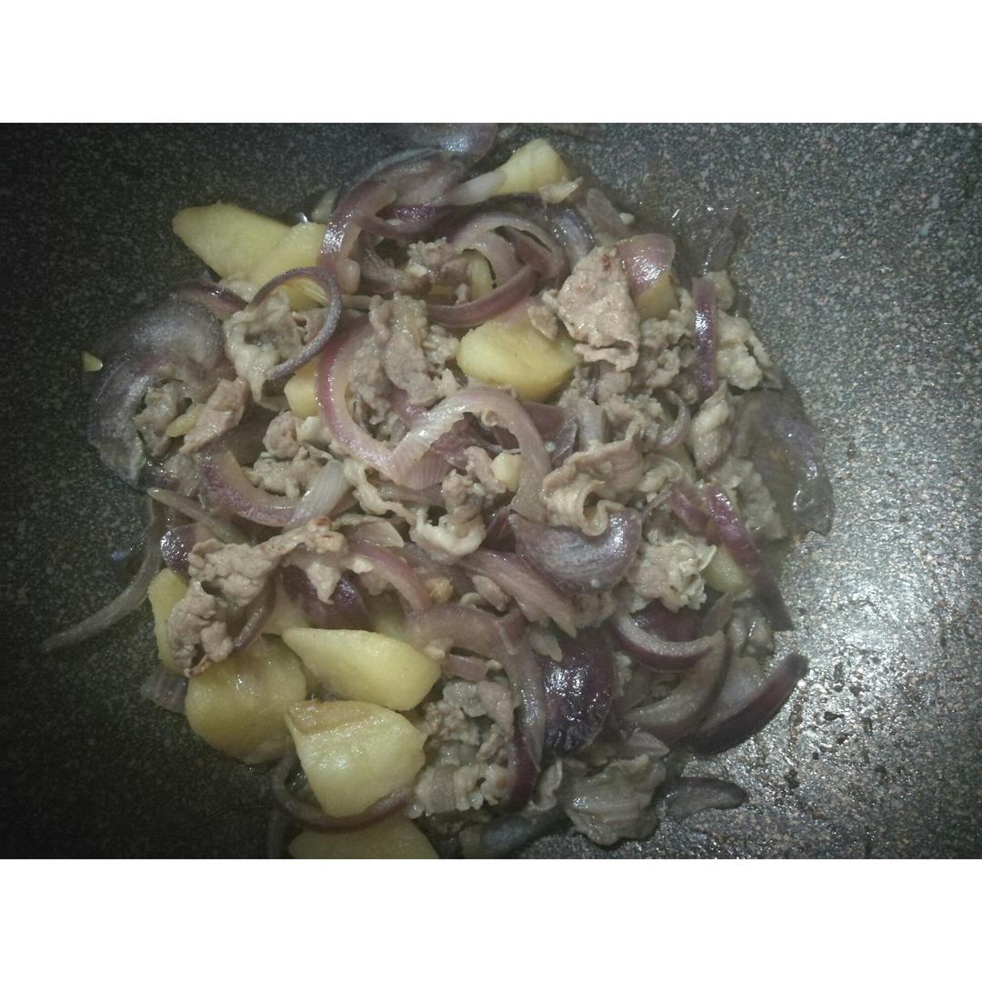 爆炒牛肉片