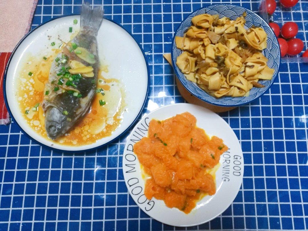清蒸鲫鱼