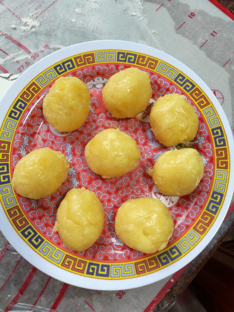 奶黄馅儿和奶黄包