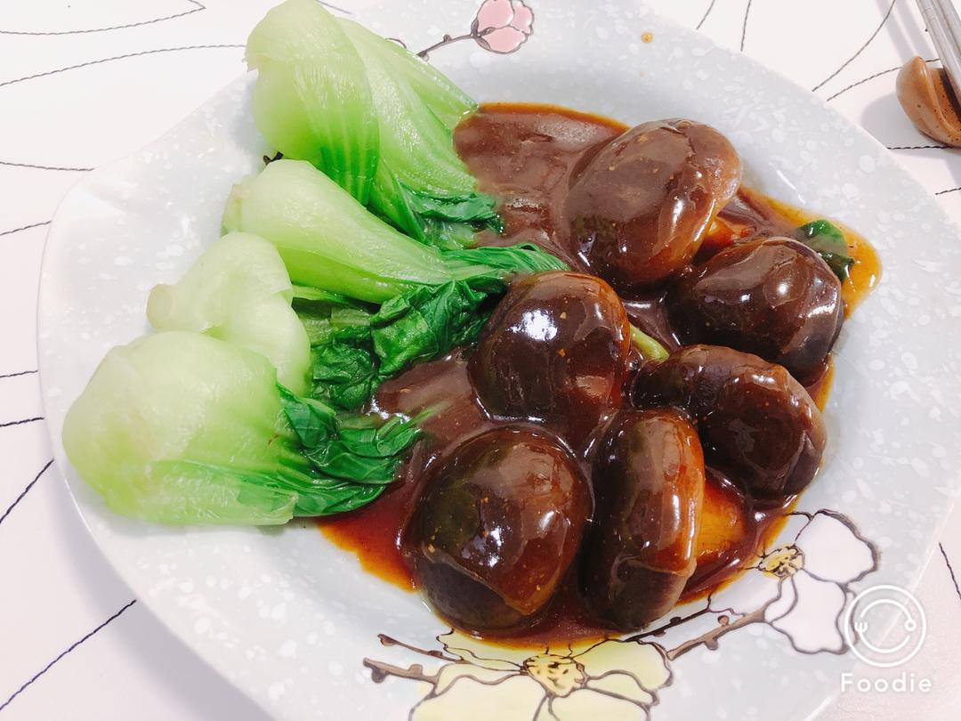 浇汁香菇油菜