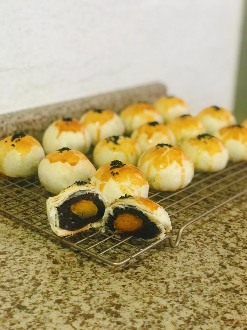 蛋黄酥